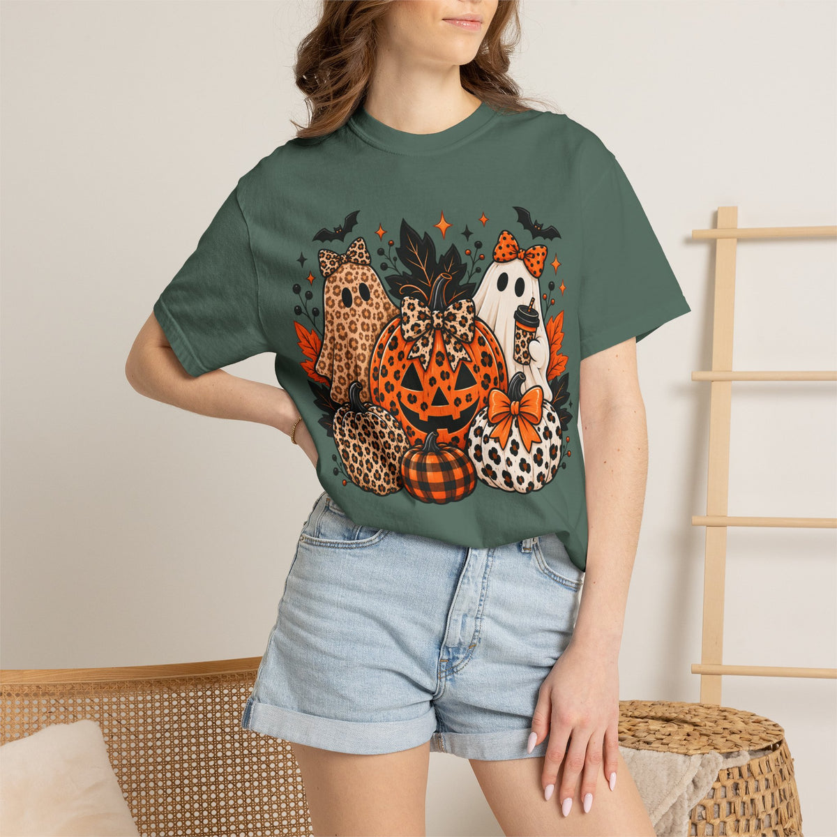 Halloween Pumpkin & Ghost Graphic T-Shirt