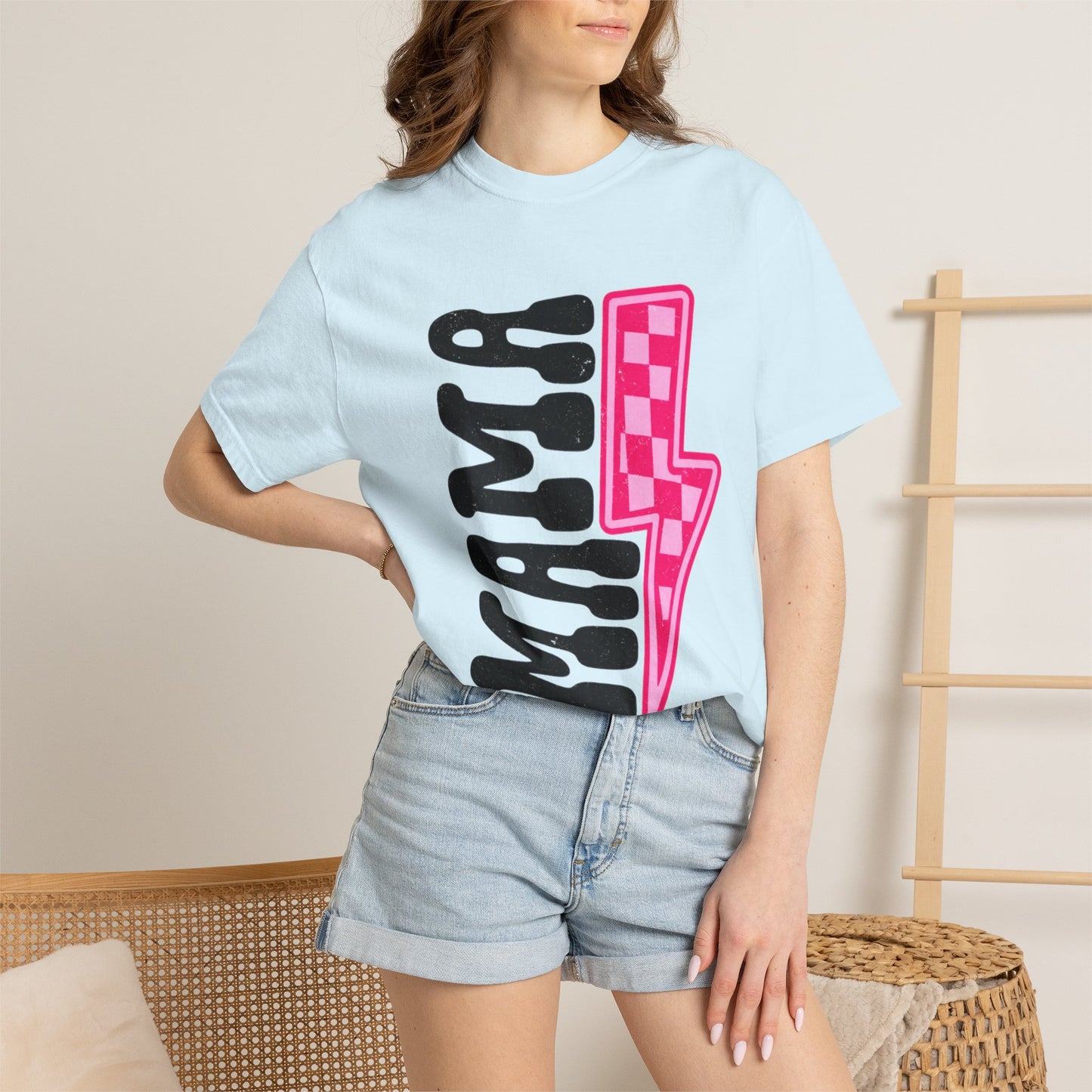Pink Lightening Bolt Mama Graphic T-shirt