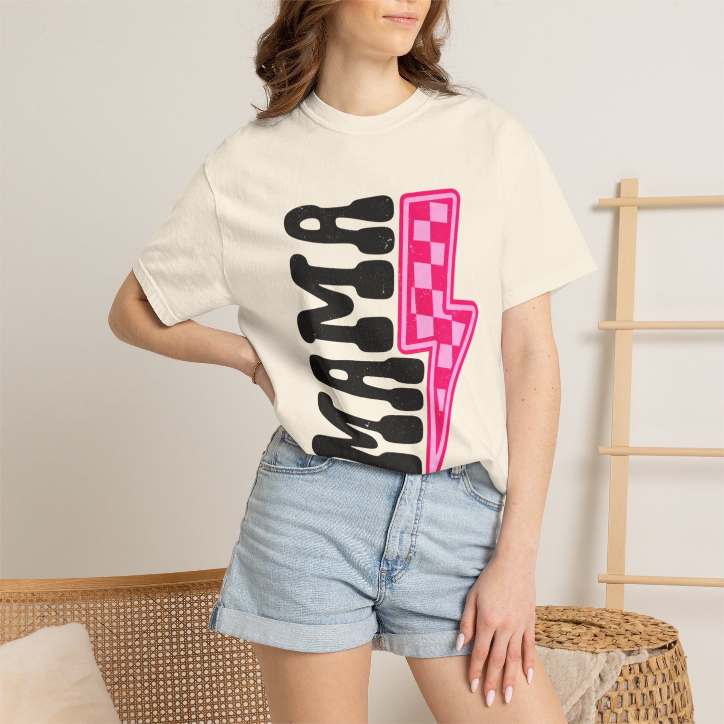 Pink Lightening Bolt Mama Graphic T-shirt